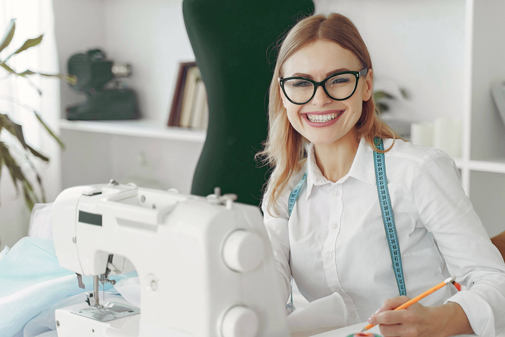 Tailor & Sewing Salon operating model Tailor & Sewing Salon operating model